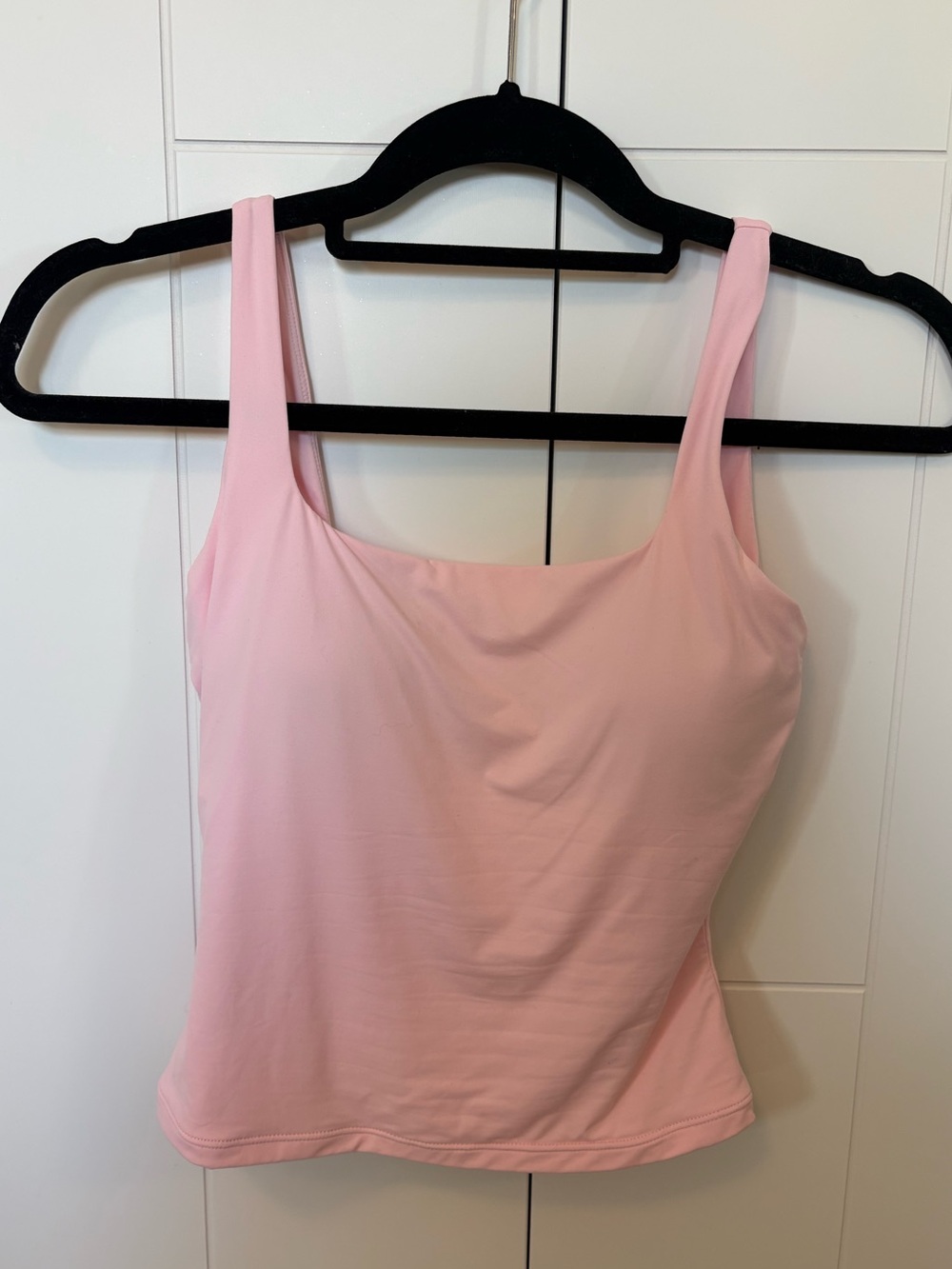 Women’s pink workout tank